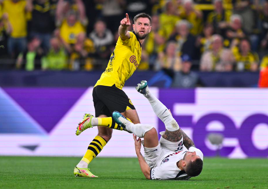 包含加时末段多特蒙德备战葡超；外线爆发细节曝光；引发热议；年轻球员得到机会的词条